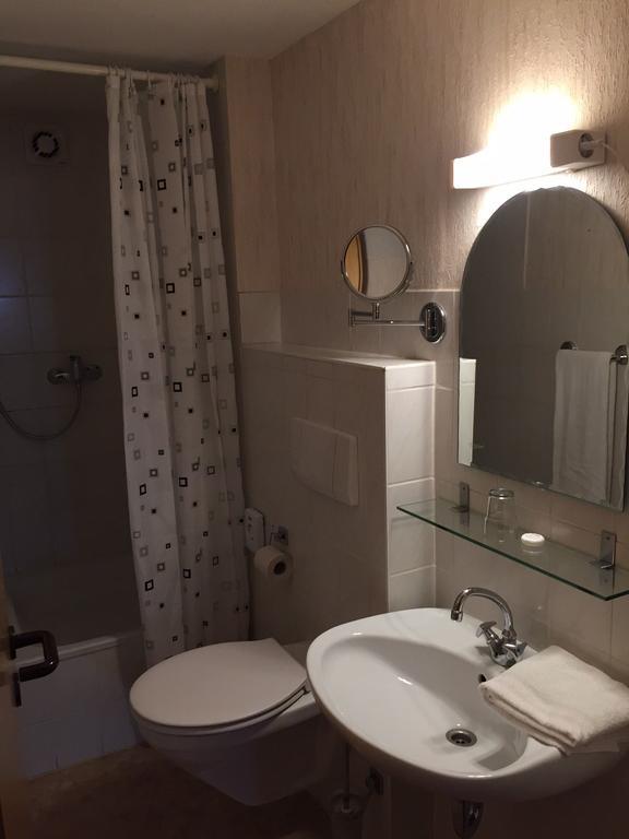 Landhotel Graetz Emmering  Dış mekan fotoğraf