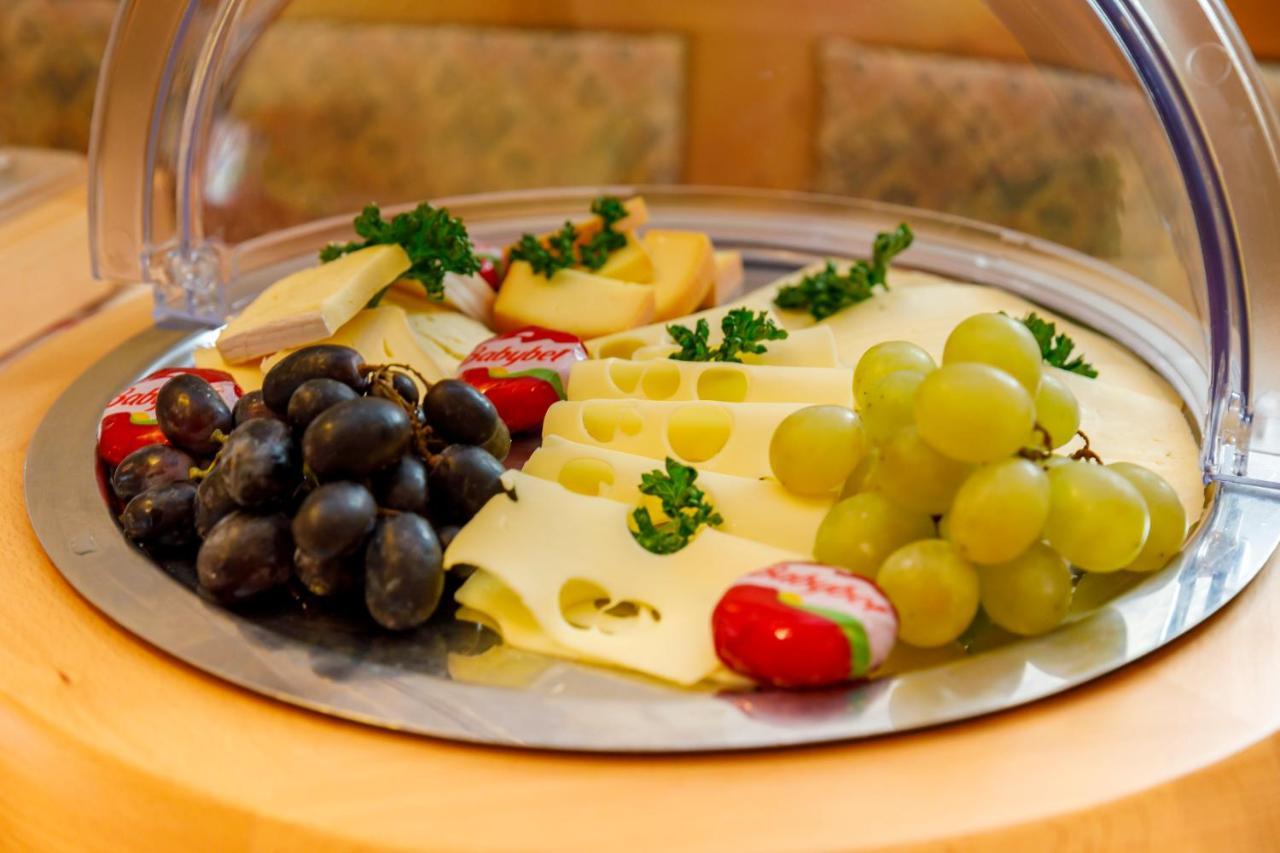 Landhotel Graetz Emmering  Dış mekan fotoğraf